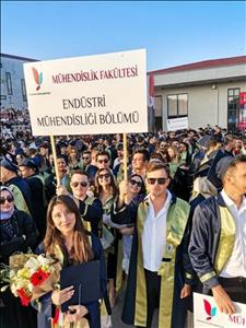 cd6e8368-ccca-485c-80e0-d7305421c59b-2024-mezuniyet-toreni-4.jpg